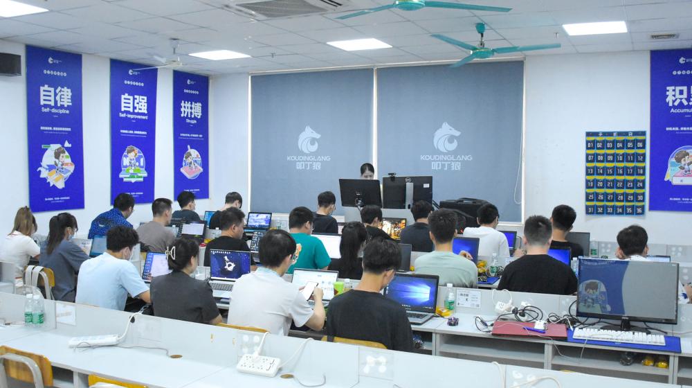 软件测试220810期开班 | 贵在坚持，难在坚持，成在坚持